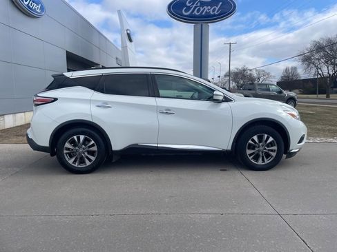 Used 2017 Nissan Murano SV image 9