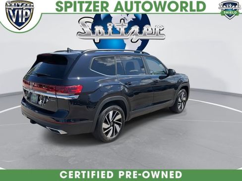 Used 2024 Volkswagen Atlas SE w/ Panoramic Sunroof Package AWD/4WD image 9