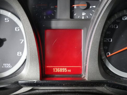 Used 2017 GMC Terrain SLE image 30