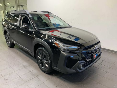 Used 2023 Subaru Outback Onyx Edition image 2