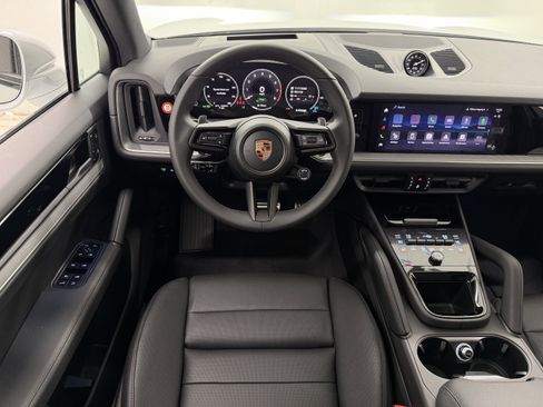 New 2026 Porsche Cayenne S AWD/4WD image 25