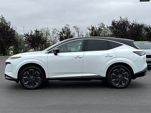 New 2025 Nissan Murano Platinum w/ Cargo Package image 7
