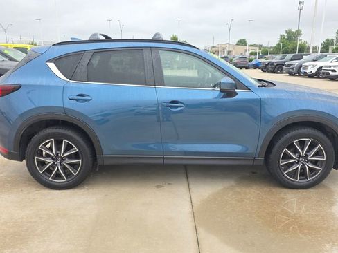 Used 2018 MAZDA CX-5 Touring w/ Preferred Equipment Package AWD/4WD image 6