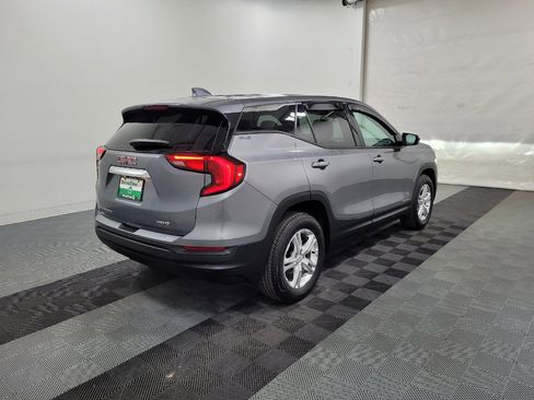 Used 2019 GMC Terrain SLE w/ LPO, Floor Liner Package image 9