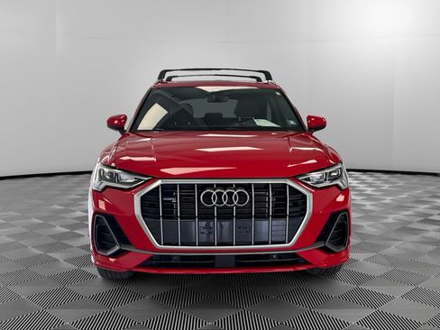 Used 2025 Audi Q3 2.0T Premium image 3