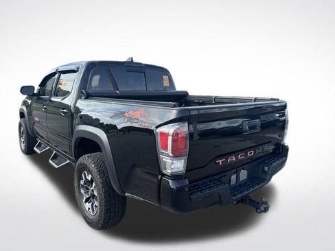Used 2023 Toyota Tacoma TRD Off-Road w/ TRD Premium Off Road Package AWD/4WD image 3