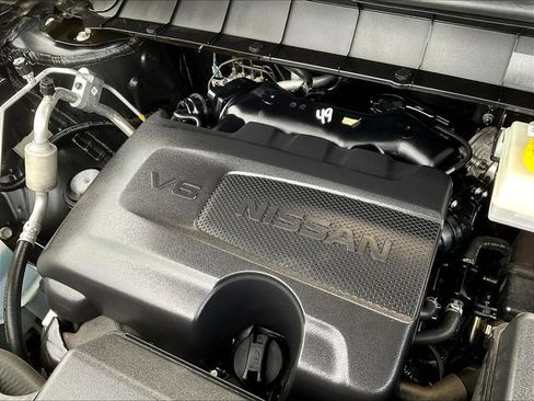 Used 2024 Nissan Pathfinder SL w/ SL Premium Package FWD image 34