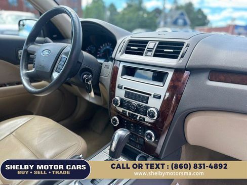 Used 2011 Ford Fusion SEL w/ 301A Rapid Spec Order Code FWD image 10