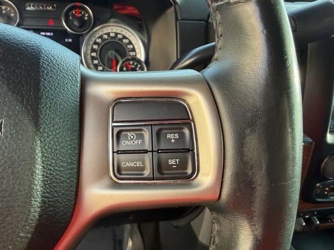 Used 2016 RAM 3500 Laramie image 28