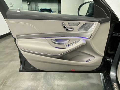 Used 2016 Mercedes-Benz S 550 4MATIC Sedan image 45
