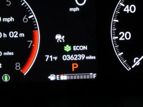 Used 2023 Honda CR-V EX-L image 16