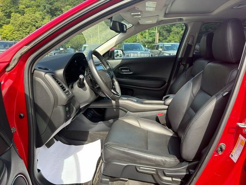 Used 2018 Honda HR-V EX-L image 10