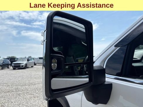 Used 2024 GMC Sierra 2500 Denali w/ Technology Package AWD/4WD image 7