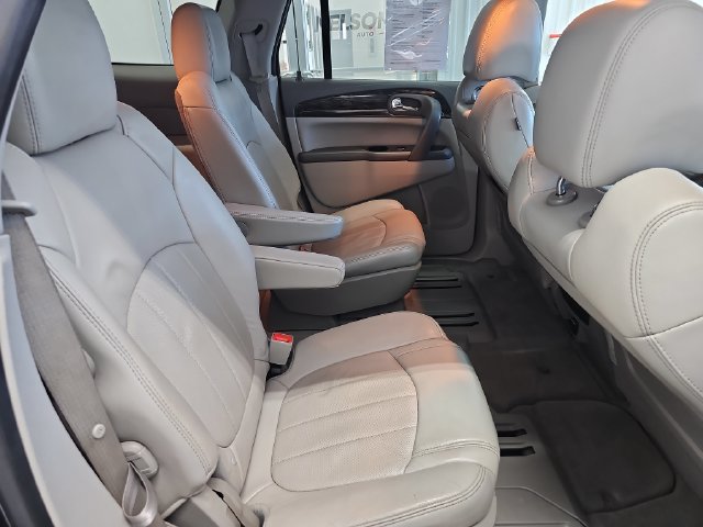 Used 2014 Buick Enclave Premium w/ Trailering Provision Package FWD image 32