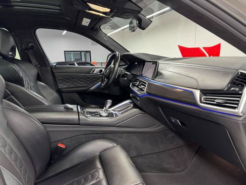 Used 2021 BMW X6 M w/ Executive Package AWD/4WD image 62
