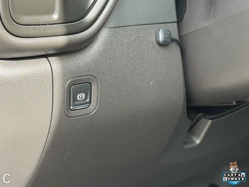 Used 2024 Chevrolet Silverado 1500 W/T w/ Trailering Package image 19