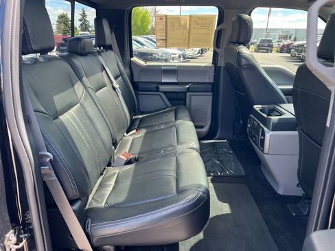 Used 2018 Ford F150 XLT w/ Equipment Group 302A Luxury AWD/4WD image 40