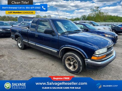 Used 2002 Chevrolet S10 Pickup LS w/ LS Preferred Equipment Group RWD image 5