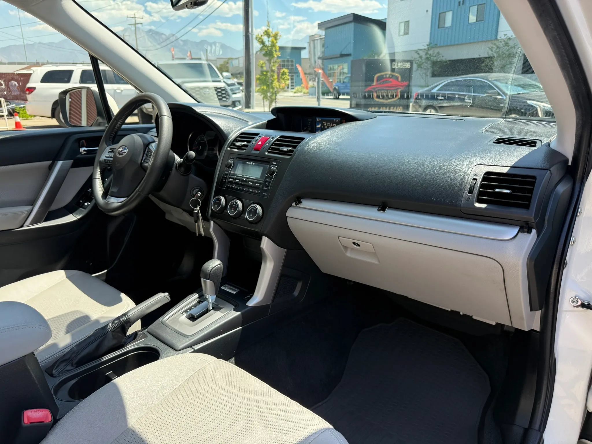Used 2015 Subaru Forester 2.5i Limited w/ Popular Package #1 AWD/4WD image 15