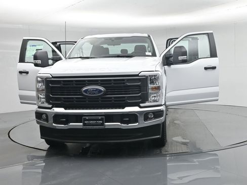 Used 2026 Ford F250 XL w/ FX4 Off-Road Package image 30