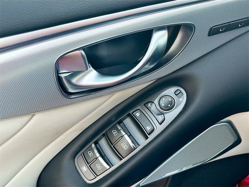Used 2023 INFINITI Q50 Luxe w/ Cargo Package image 17