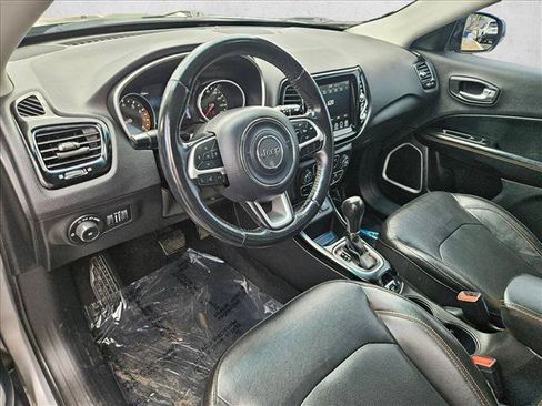 Used 2020 Jeep Compass Limited FWD image 10