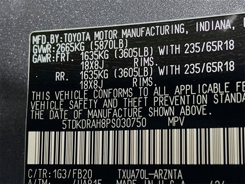 Certified 2023 Toyota Highlander LE image 29