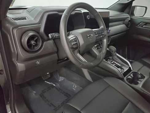 Used 2023 Chevrolet Colorado Trail Boss image 14