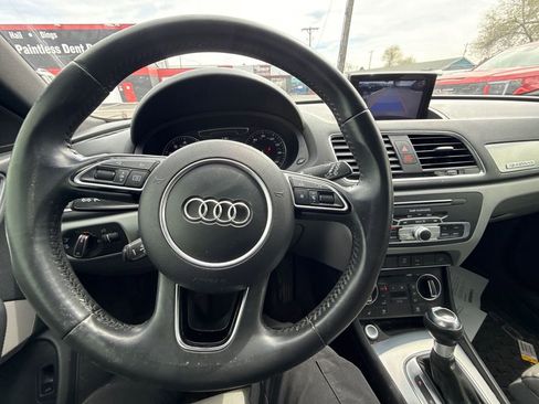 Used 2018 Audi Q3 2.0T Premium image 12