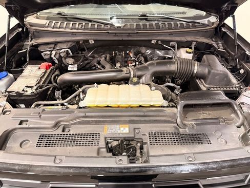 Used 2025 Ford Expedition Active image 6