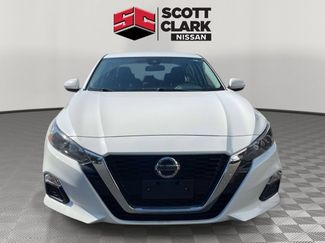 Used 2022 Nissan Altima 2.5 S FWD video 2