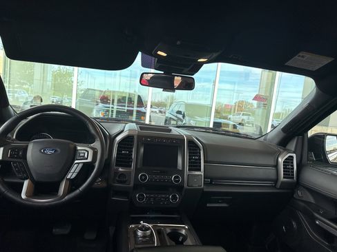 Used 2019 Ford Expedition Max XLT w/ Equipment Group 202A image 15