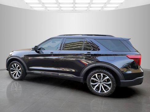 Used 2020 Ford Explorer ST w/ Premium Technology Package image 4