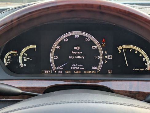 Used 2008 Mercedes-Benz S 550 4MATIC image 14