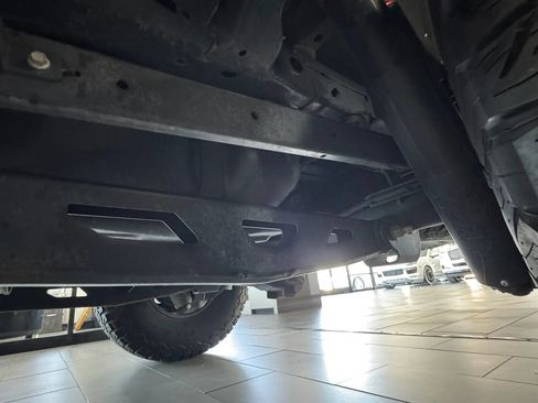 Used 2025 Ford F150 Raptor AWD/4WD image 84
