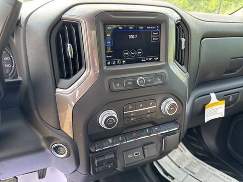 New 2025 GMC Sierra 3500 Pro w/ Convenience Package image 13