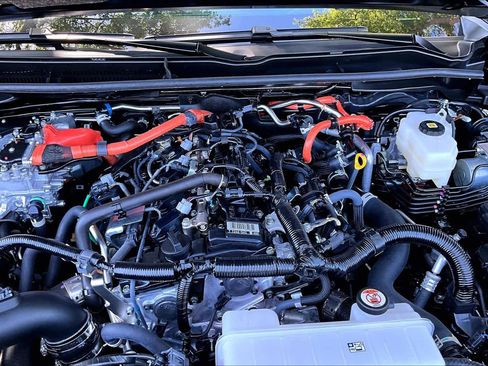 Used 2025 Toyota 4Runner TRD Off-Road Premium image 32