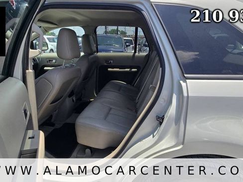 Used 2007 Ford Edge SEL FWD image 29