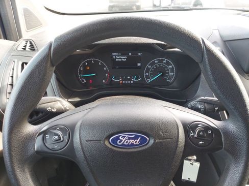 Used 2019 Ford Transit Connect XL image 11