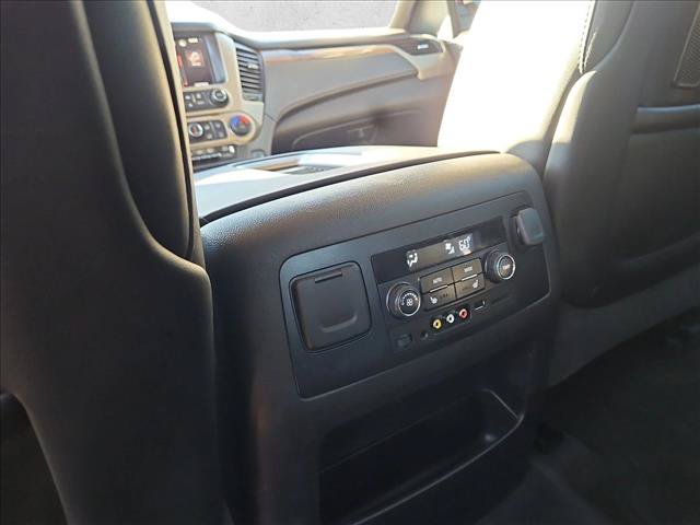 Used 2016 GMC Yukon Denali w/ Open Road Package AWD/4WD image 18