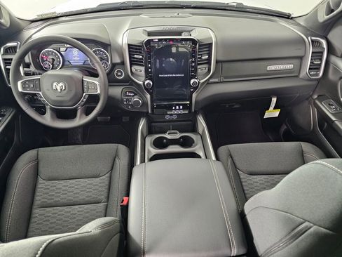 New 2026 RAM 1500 Big Horn AWD/4WD image 19