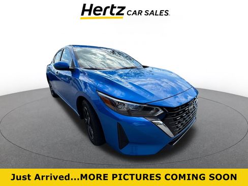 Used 2025 Nissan Sentra SV FWD image 1