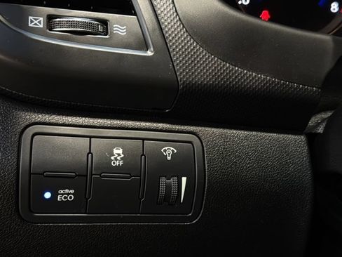 Used 2014 Hyundai Accent SE FWD image 33