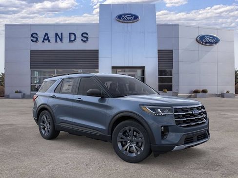 New 2026 Ford Explorer Active w/ Active Comfort Package AWD/4WD image 7