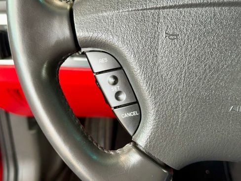 Used 2002 Ford Thunderbird RWD image 11