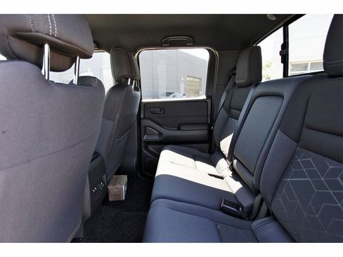 New 2026 Nissan Frontier SV image 10