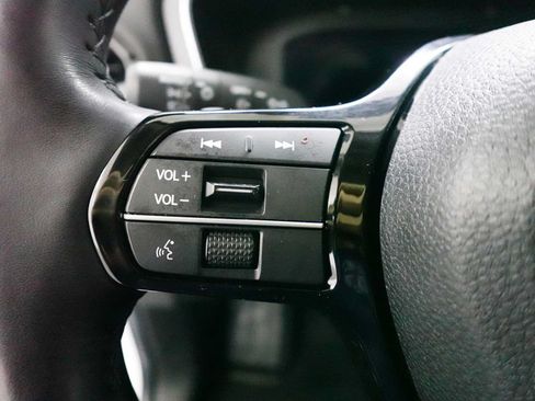 Used 2025 Honda Pilot Elite image 17