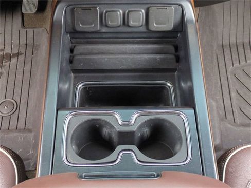 Used 2018 Chevrolet Silverado 2500 High Country w/ Duramax Plus Package image 19