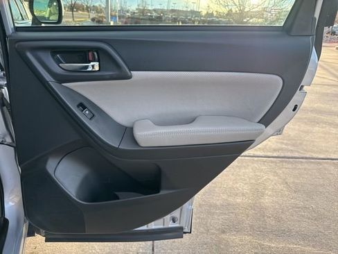 Used 2018 Subaru Forester 2.5i Limited image 38