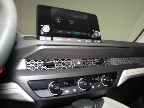 Used 2024 Honda Accord LX image 7